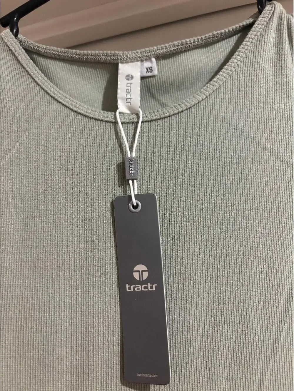 Tractr Sage Green Maxi Dress Womens XS Ribbed Tank Cargo Pockets NWT - Picture 8 of 8